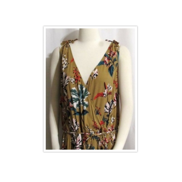 NEW Plus A NEW DAY Tan Floral Faux Wrap Dress 3X - Picture 2 of 6